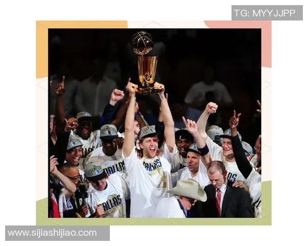 热火与雷霆争夺总冠军荣耀颁奖盛典精彩回顾与球员表现分析